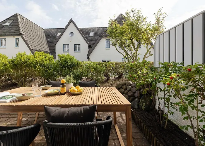 Kajuete #4 Dock 6a * Westerland